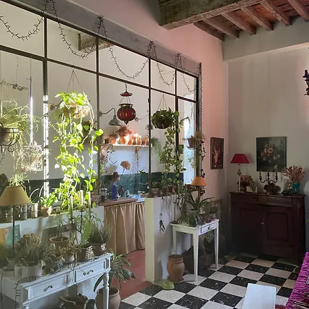 Bed & Breakfast Le Chapitre 3*