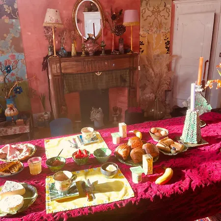 Bed & Breakfast Le Chapitre 3*